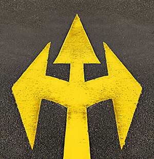 Flecha en tres direcciones como símbolo de las alternativas al PeniMaster.
